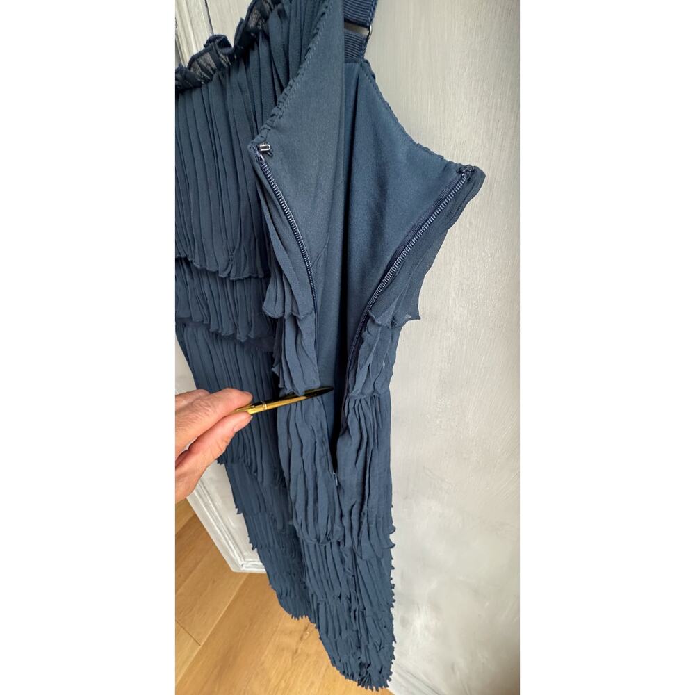 Cinq À Sept Elaine Dress Sz 6 NWT Sleeveless Navy Blue Tiered Pleated Midi Dress - Picture 9 of 16